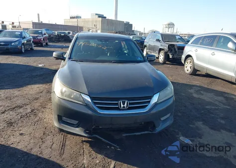 2013 Honda Accord Ex-L z USA, uszkodzony, nr VIN 1HGCR2F84DA151243